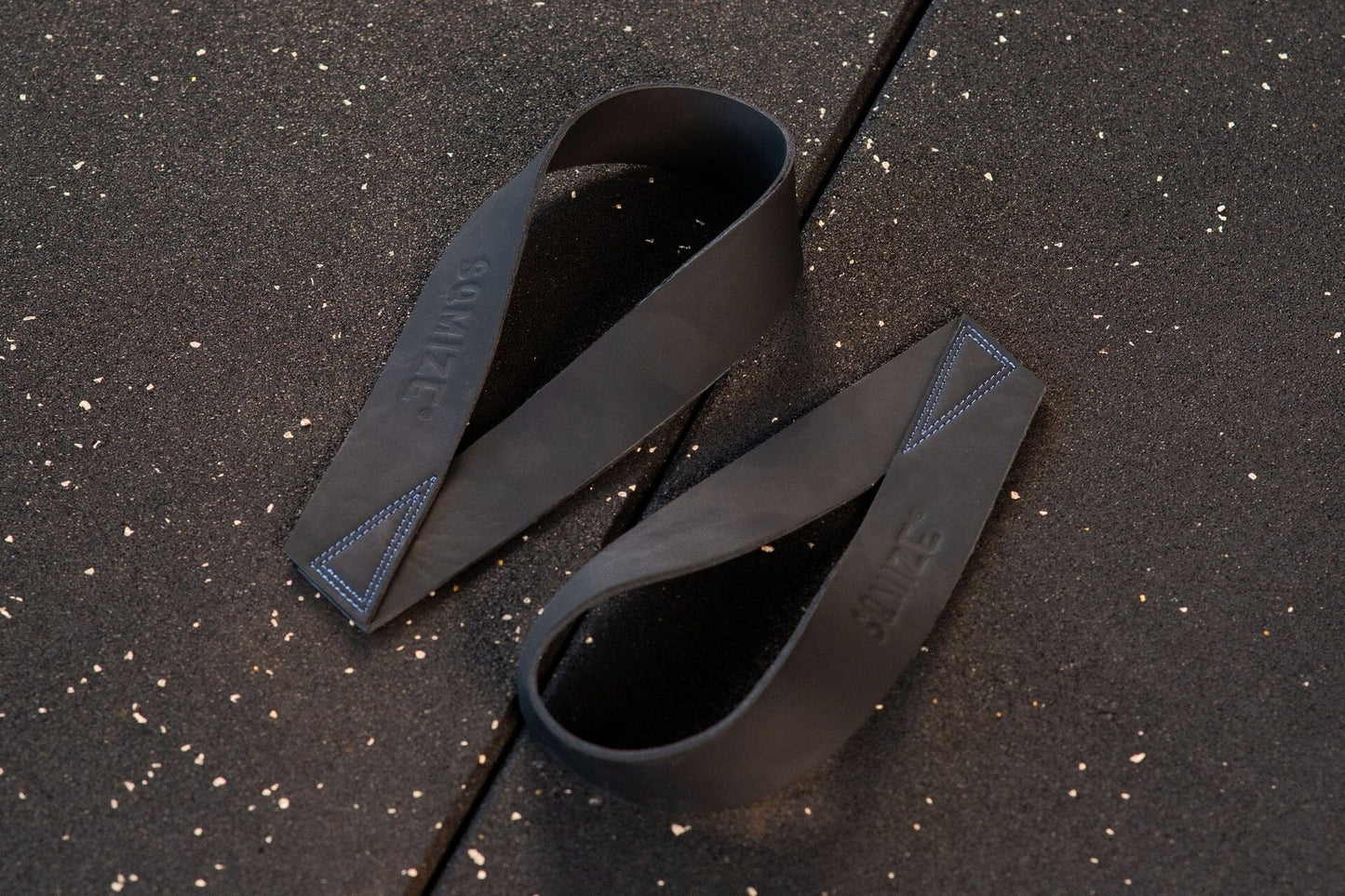 Olympic Lifting Straps SQMIZE® LS511 Leather black www.simpleproducts.at
