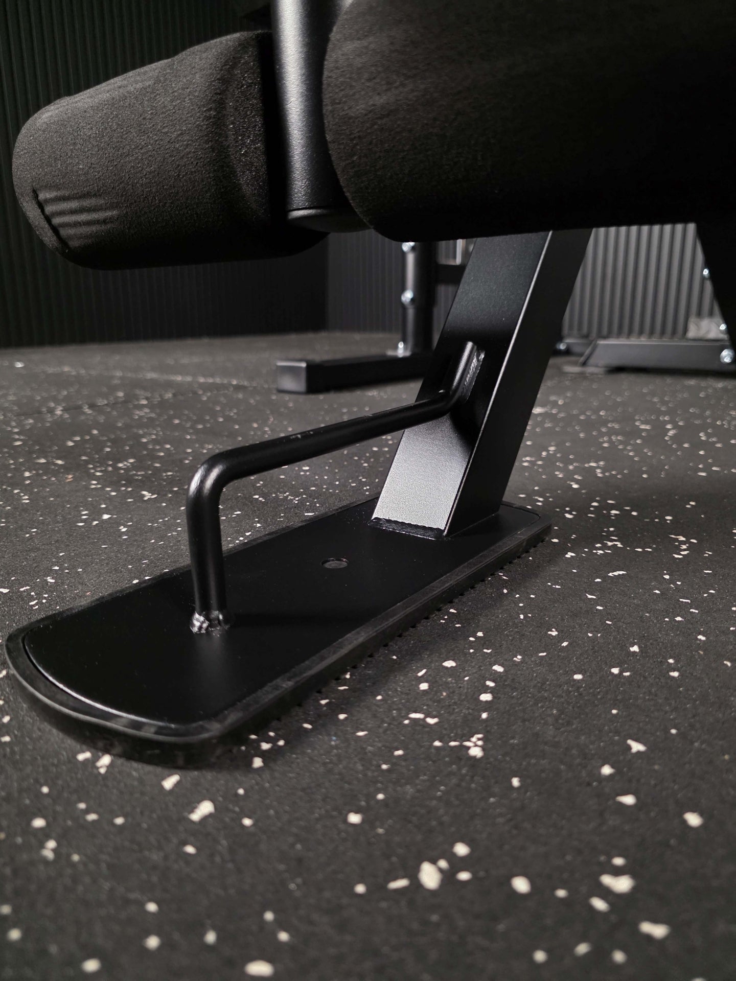 Tri Power Kraftstation SQMIZE® ELITE CLUB R784 XTR Linear Edition