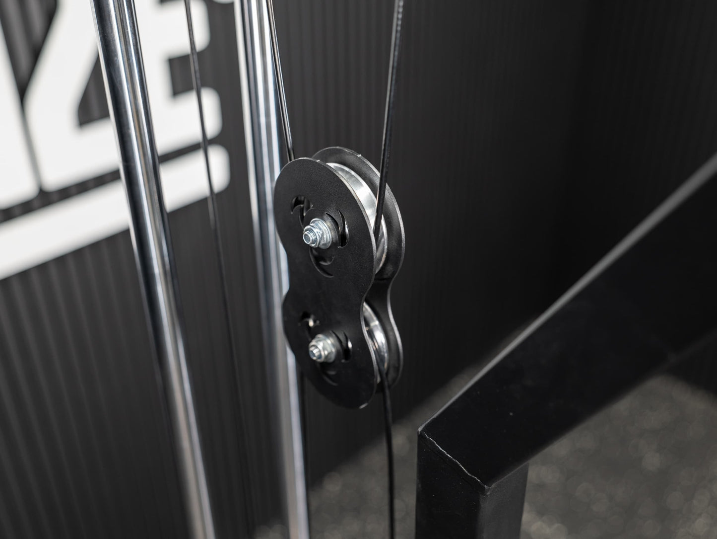 All-in-One Half Rack, Smith Machine & Latzug SQMIZE® PREMIUM BISON SQ-S550RSR, Höhe 224 cm