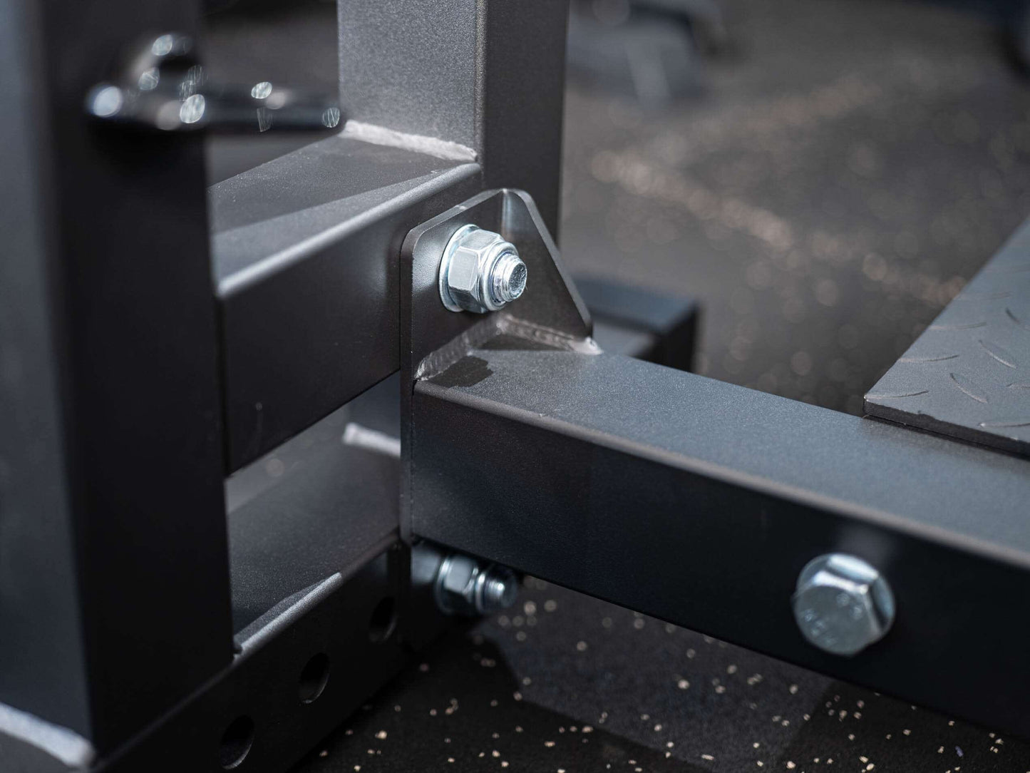 Competition Bench SQMIZE® ELITE CLUB SQ-R720 www.simpleproducts.at 