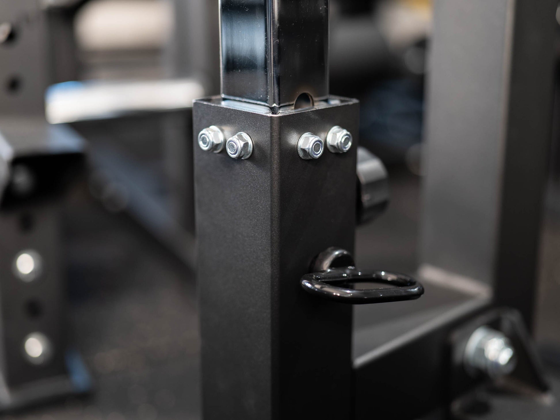 Competition Bench SQMIZE® ELITE CLUB SQ-R720 www.simpleproducts.at 
