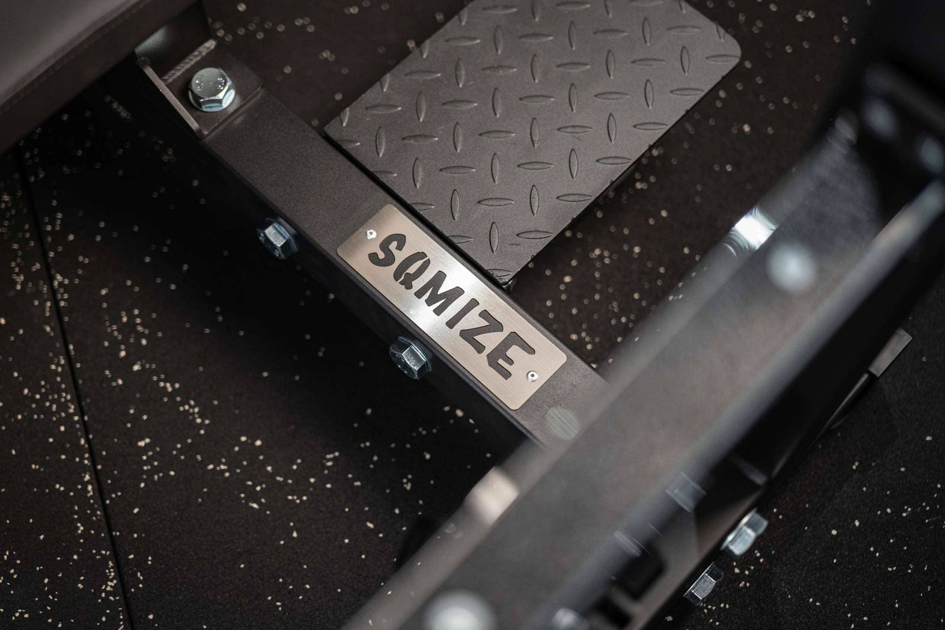 Competition Bench SQMIZE® ELITE CLUB SQ-R720 www.simpleproducts.at 