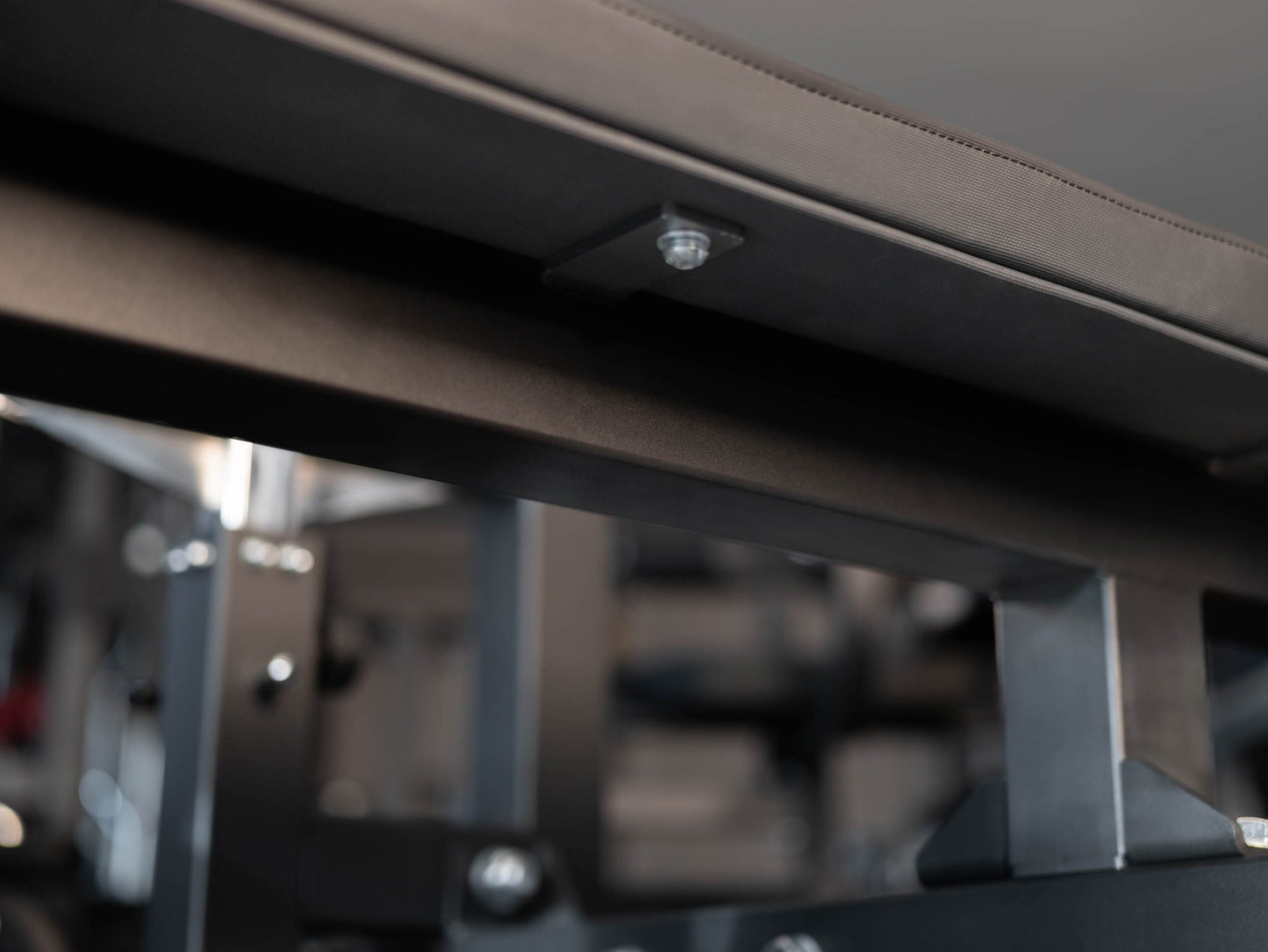 Competition Bench SQMIZE® ELITE CLUB SQ-R720 www.simpleproducts.at 