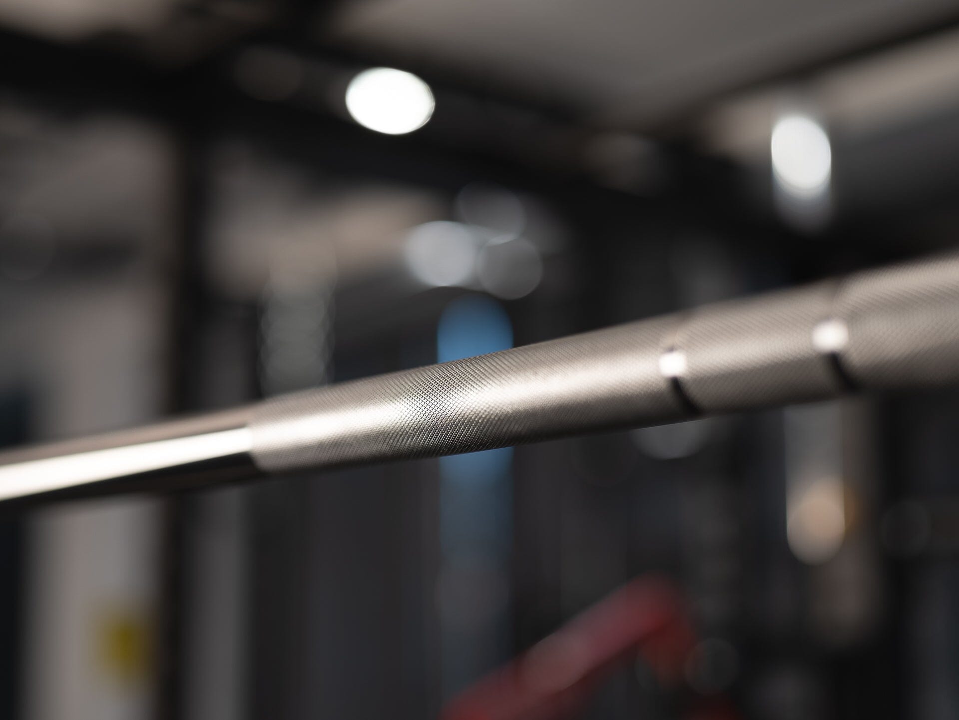 Crosslifting Competition Bar - 20kg SQMIZE® PREMIUM BISON OB86CR-K www.simpleproducts.at 