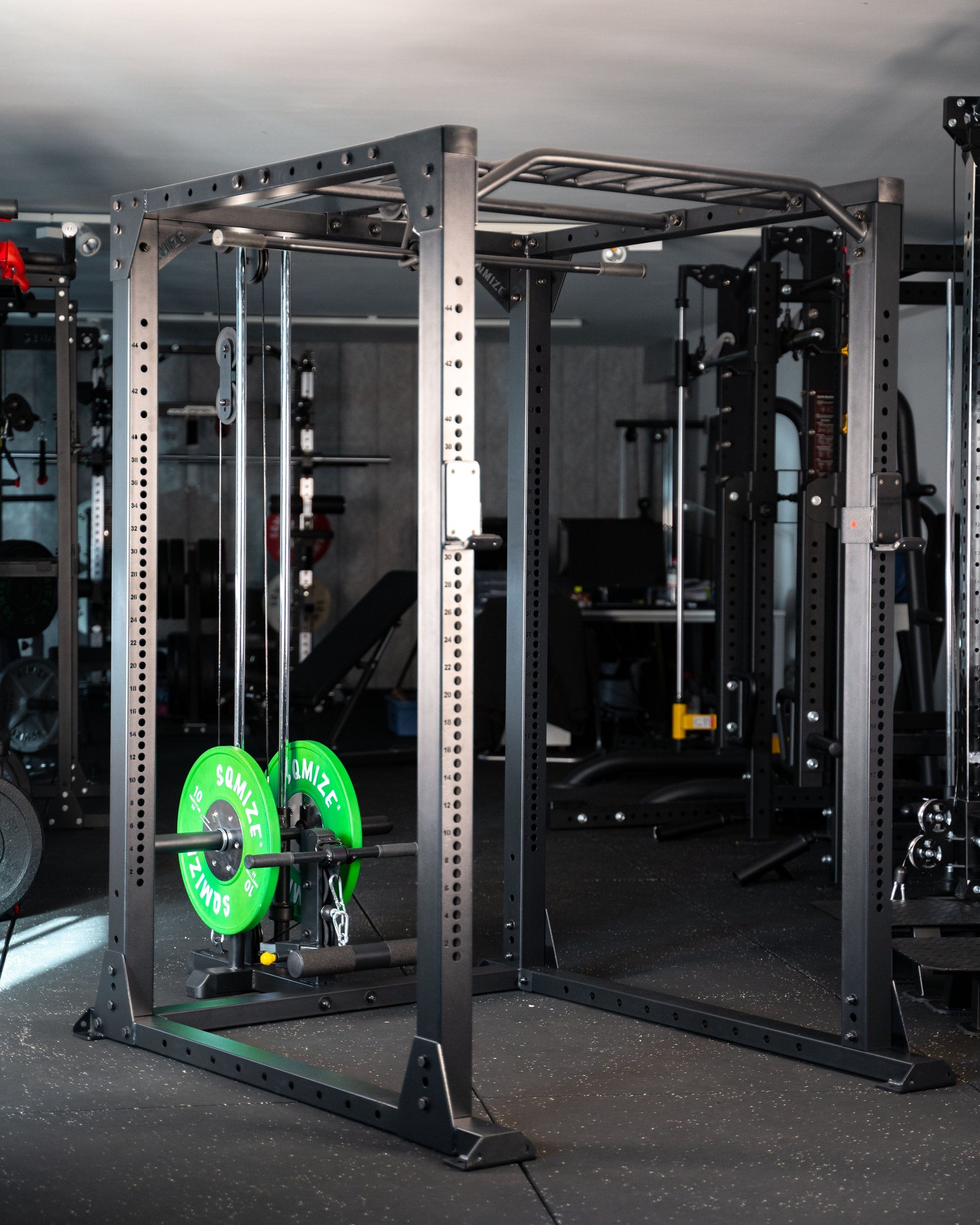 Power Rack SQMIZE® ELITE CLUB SQ4, Höhe 184 - 238 cm www.simpleproducts.at 