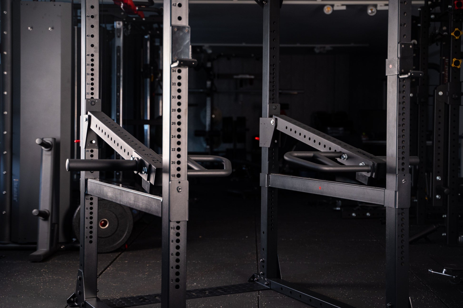 Power Rack SQMIZE® ELITE CLUB SQ4, Höhe 184 - 238 cm www.simpleproducts.at 