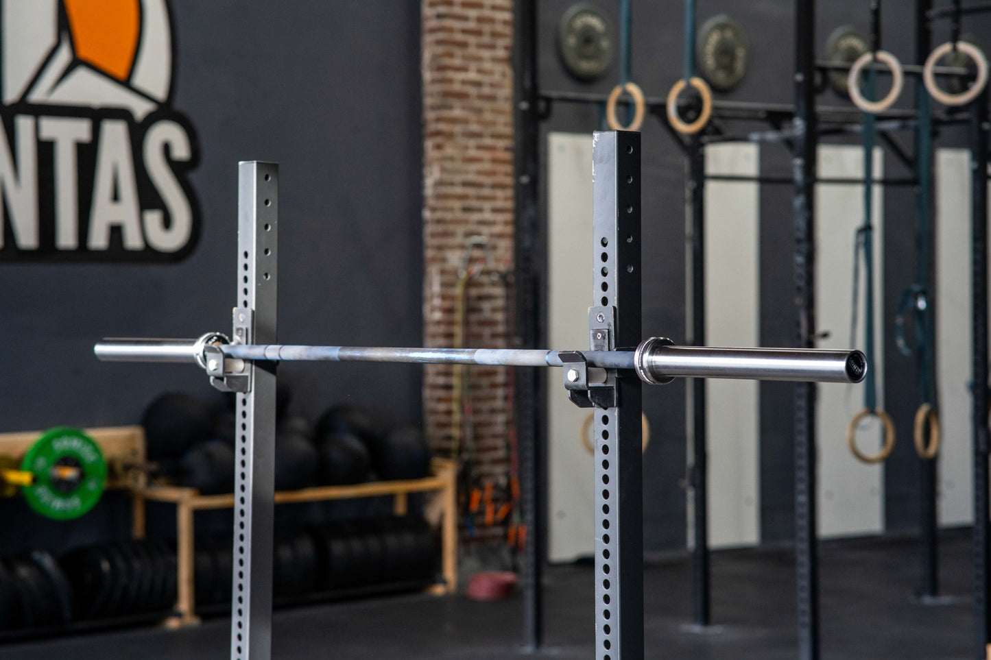 SQMIZE® PREMIUM BISON Hybrid Langhantel Manufaktur Edition, 220 cm