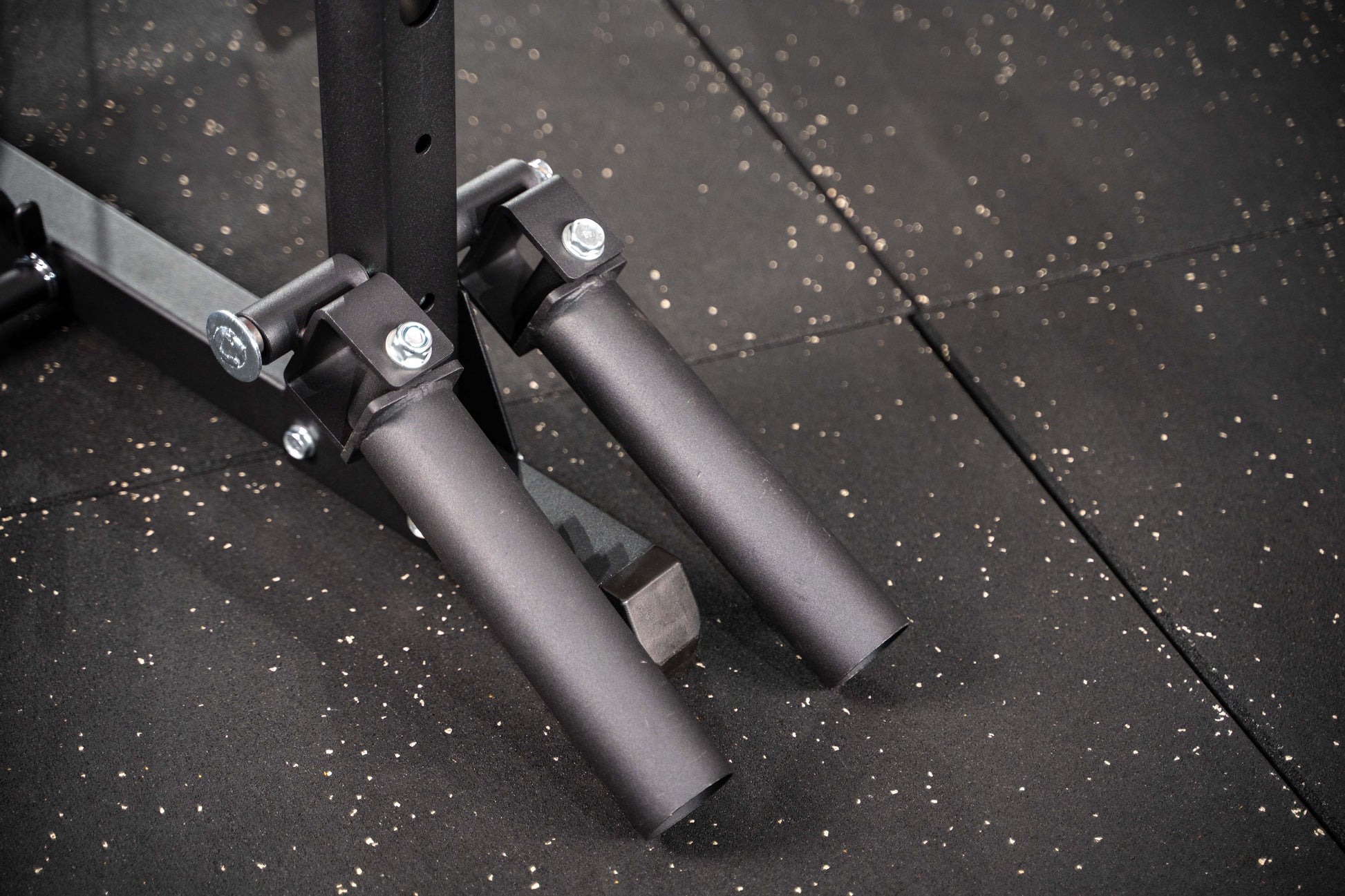 T-Bar Row Trainer SQMIZE® NE700LM www.simpleproducts.at 